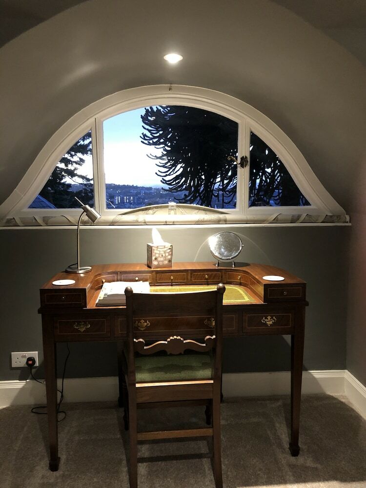 Hostal Woodcroft House