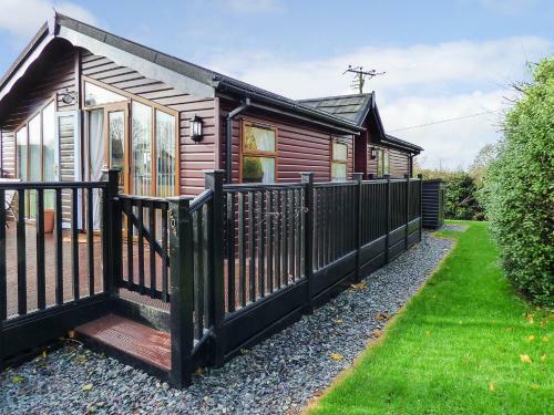 Peri Lodge (no 204)