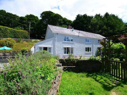 Holiday Home Cilybebyll