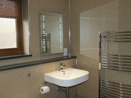Redwood Lodge, Pooley Bridge Holiday Park