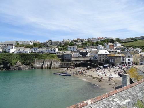 Two Acres, Port Isaac