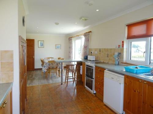Two Acres, Port Isaac