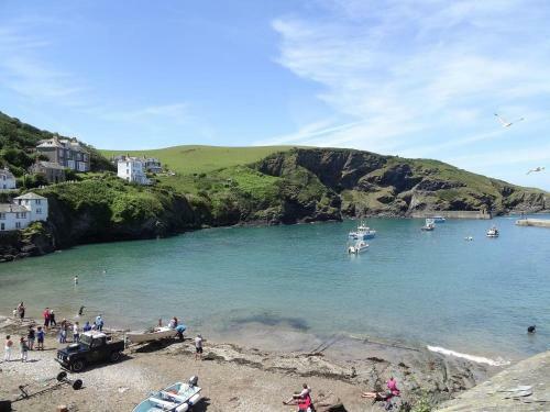 Two Acres, Port Isaac