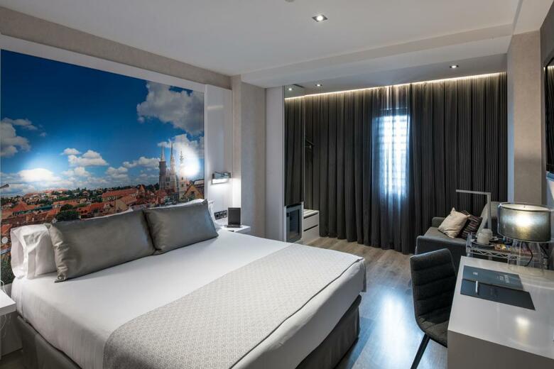 Hotel Catalonia Gran V�a Bcn