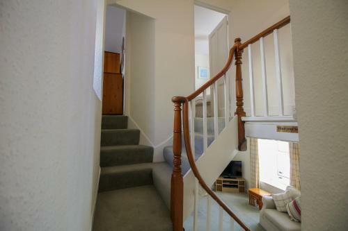 Cliffwell House
