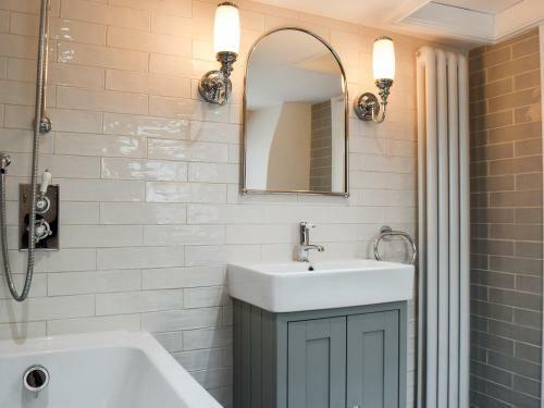 Cosey Cottage