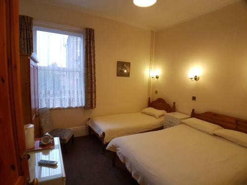 Hostal Everley Guest House