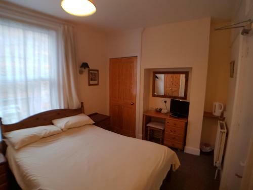 Hostal Everley Guest House