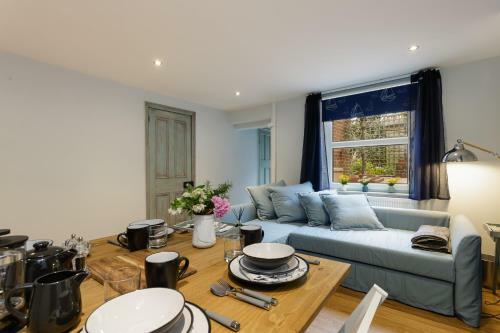 Albany Garden Apartment