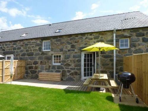 Y Stabal, Pwllheli