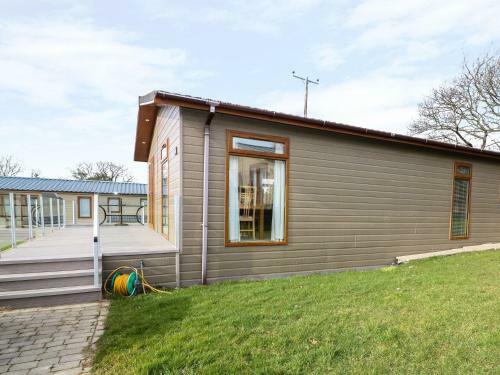 33 Y Noddfa, Pwllheli