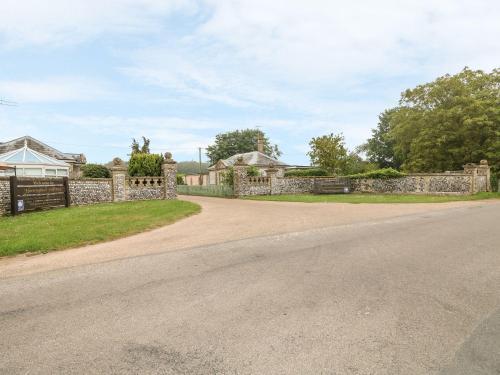 32 Lake View, Norwich