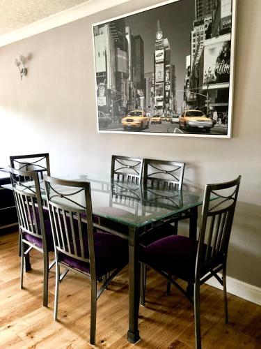 The Paddocks, Number 10