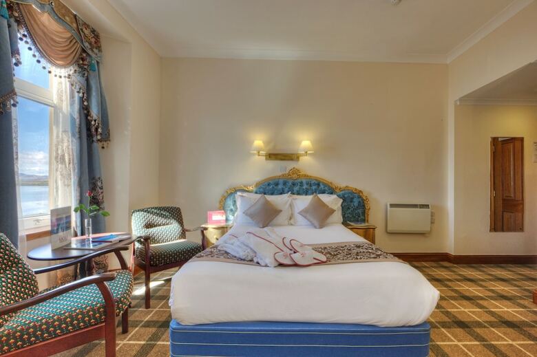 Muthu Alexandra Hotel