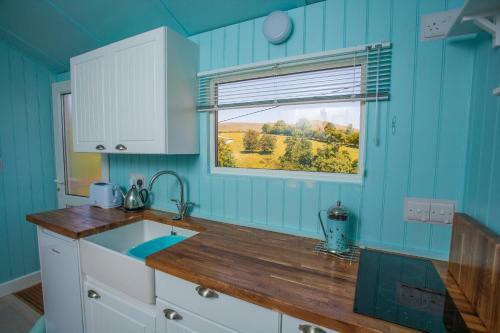 Lodge The Shepherd's Hut