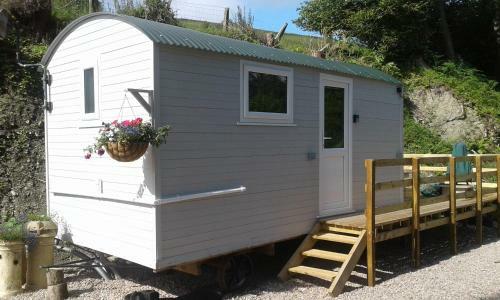 Lodge The Shepherd's Hut
