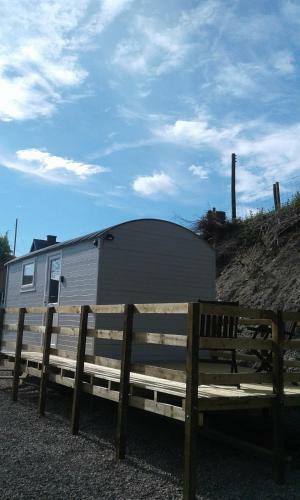 Lodge The Shepherd's Hut