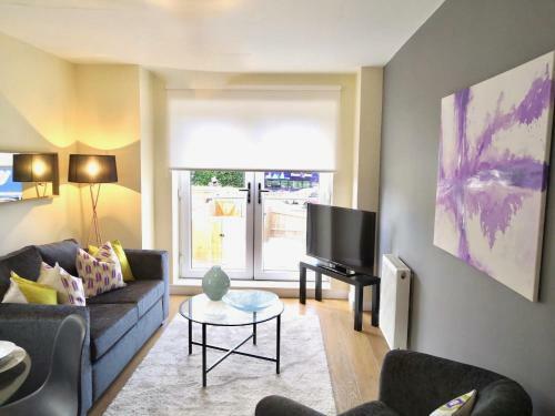 Razia Apartments