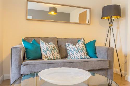 Razia Apartments