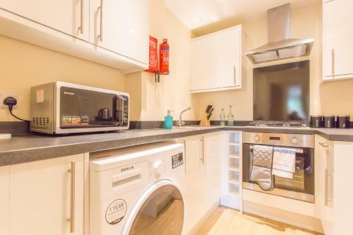 Razia Apartments