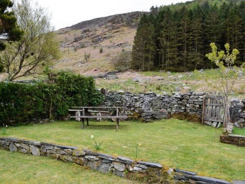 Valley Cottage