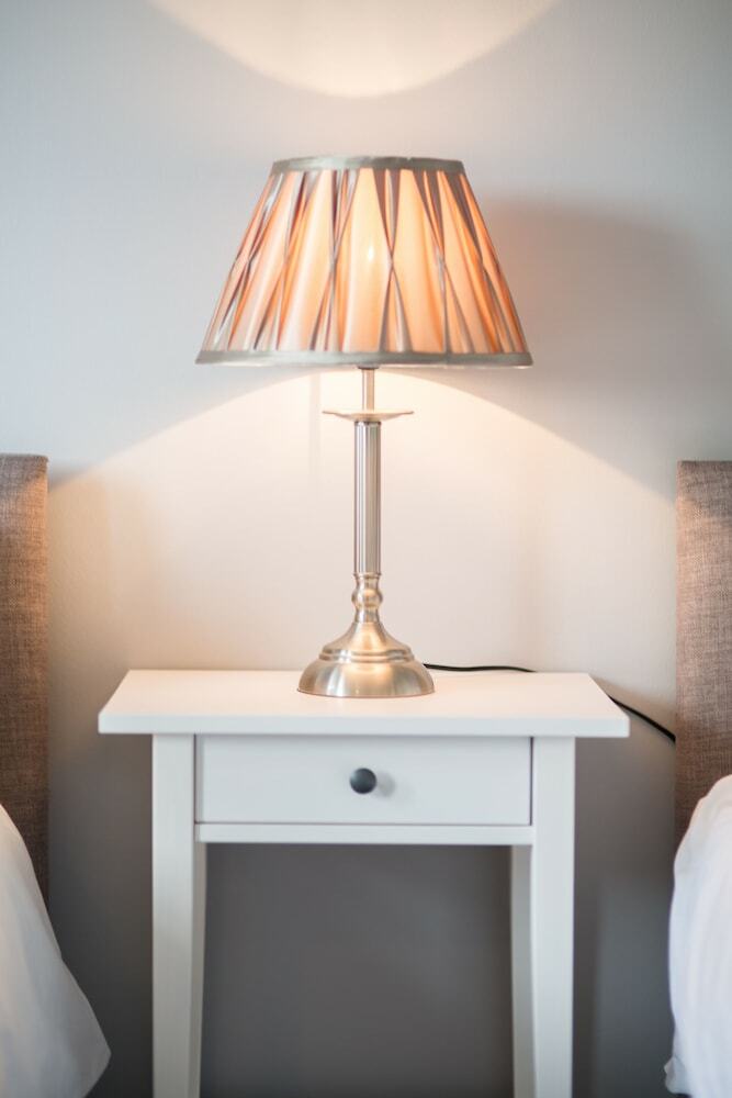 Villa Lomond Serviced Apartments- Muir House