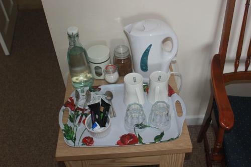 Bed & Breakfast Summat Else B & B