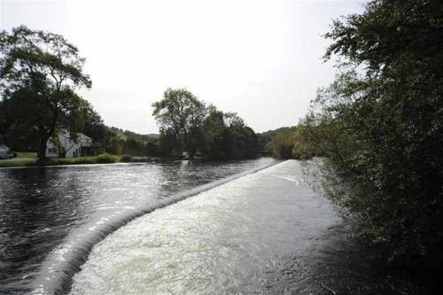 Riverbank Retreat
