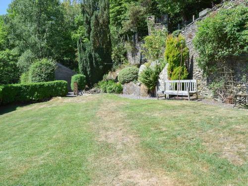 West Cinder Hill Cottage