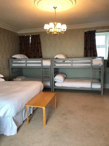 Avoca Hotel