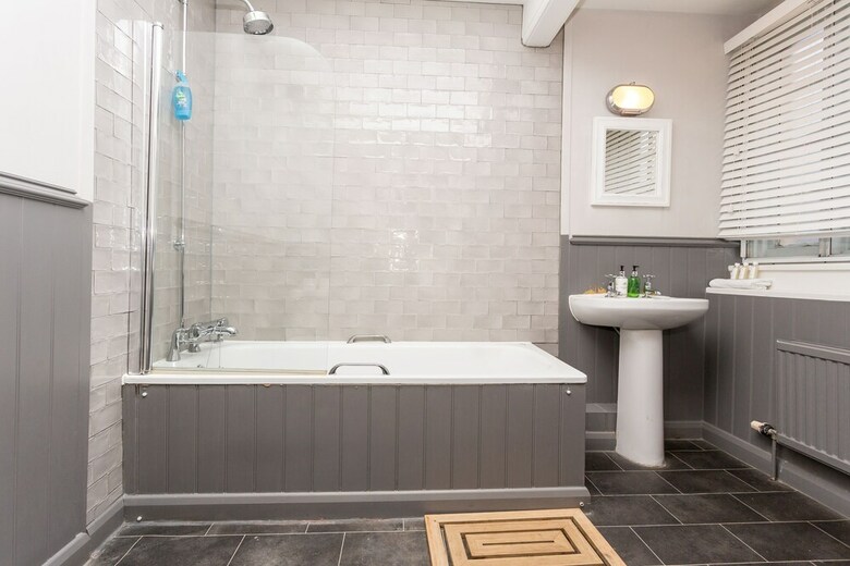 Hotel The White Hart Newmarket By Marston's Inns