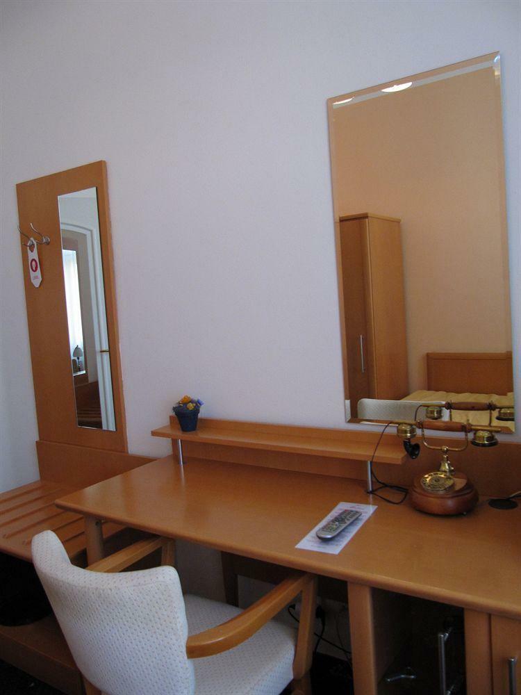 Hotel M�chova