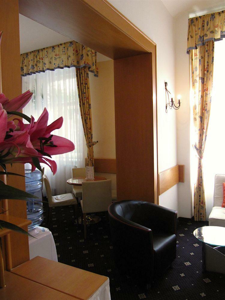 Hotel M�chova