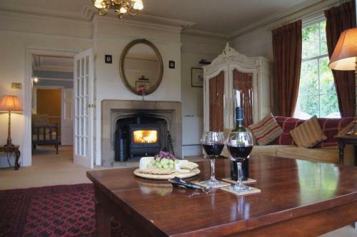 Villa Western House