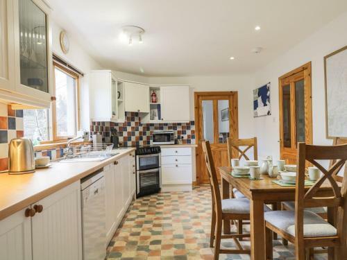 12 Loch Na Leoba Road, Newtonmore