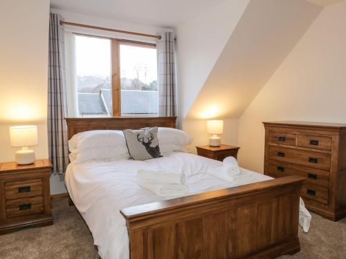 12 Loch Na Leoba Road, Newtonmore