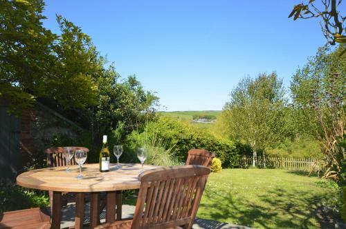 2 Farm Cottages