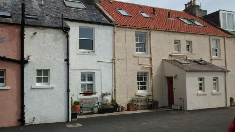 Harbourside Cottage