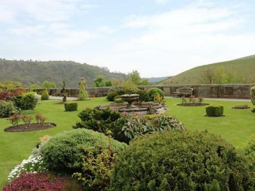 Lower Lodge, Buxton
