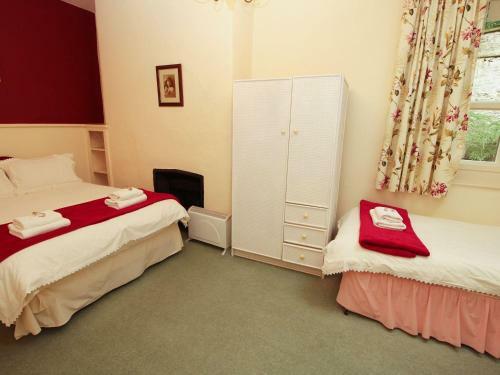 Hall Cottage, Buxton