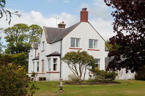 Villa Dalton Green Farmhouse
