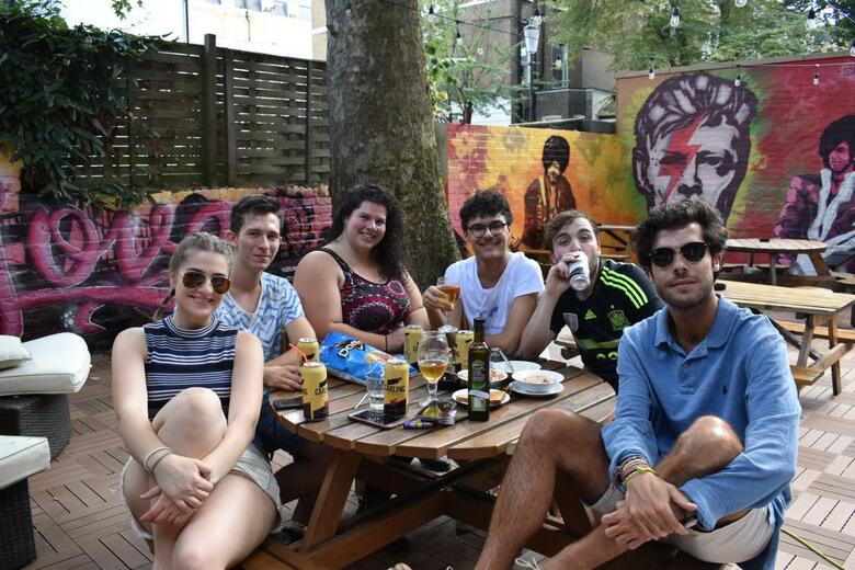Albergue Saint James Backpackers