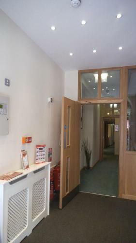 Regency Hotel Parkside