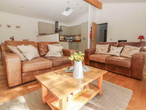 10 Water's Edge, Looe