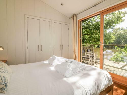 10 Water's Edge, Looe
