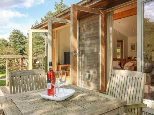 10 Water's Edge, Looe