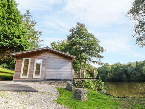 10 Water's Edge, Looe