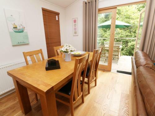 2 Stonerush Valley, Looe