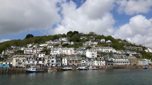 Polborder Holidays Looe Country Park