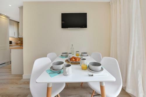 Fmp Apartments